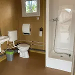 شقة Lakepark Apartman Bekecs
