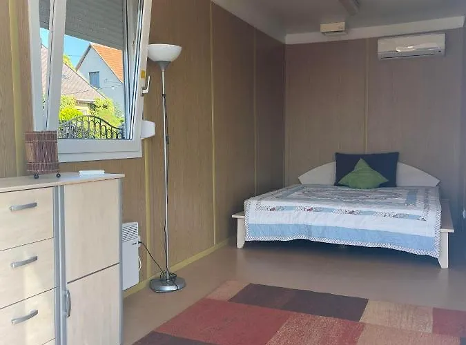 Lakepark Apartman Daire *